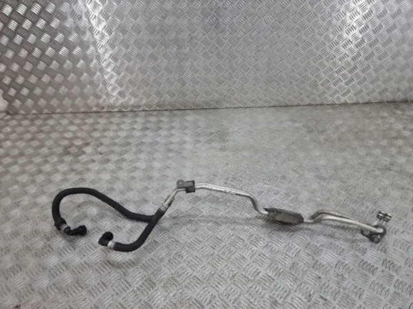 Manguera refrigerante aceite caja Jaguar F-Type 2014 OEM Ex537R081AB image 2