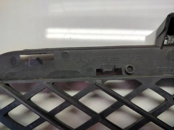 Grille de pare-chocs avant Mercedes W246 A2468851122 image 3