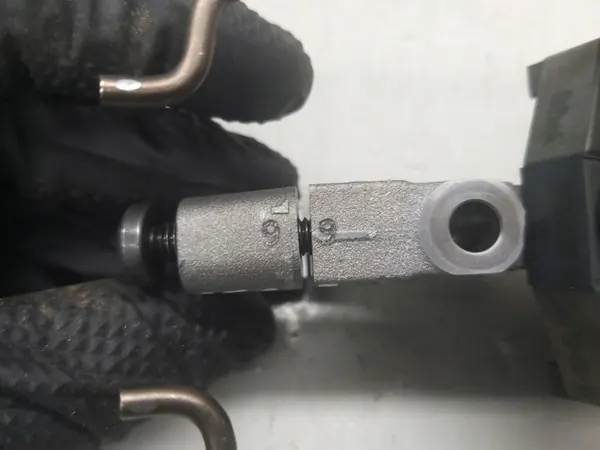 OEM 8665774 Puente Parada Cojinete para 1.6 THP image 8