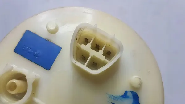 Bomba de combustível Toyota Camry 2000 232210A030 image 3