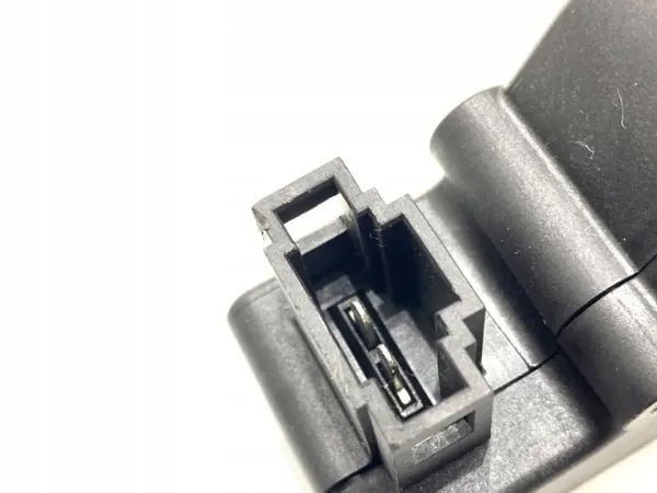 OEM A2047500060 Actuateur Serrure Hayon Mercedes image 3