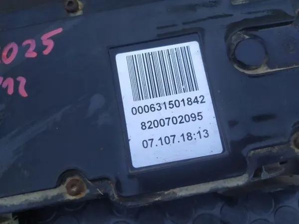 Renault OE elektrische Handbremse OEM 8200702095 image 3