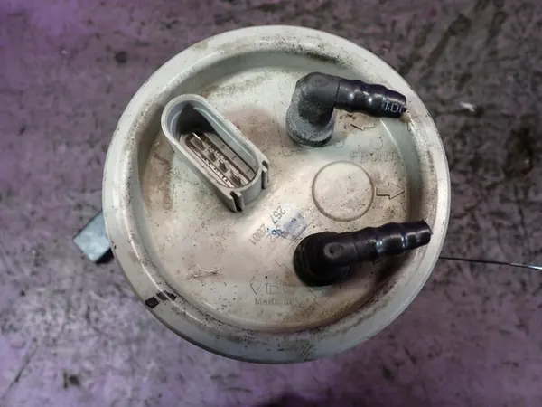 VW PASSAT B5 00-05 1.9 TDI Bomba de combustível 3B0919050B 4 Pin image 4