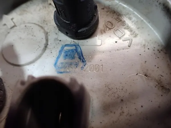 VW PASSAT B5 00-05 1.9 TDI Bomba de combustível 3B0919050B 4 Pin image 6