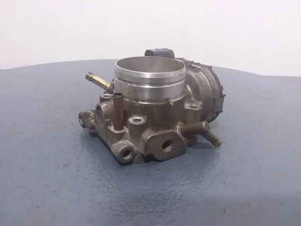 SKODA OCTAVIA I LIFT 2.0B VÁLVULA 06A133062D image 3