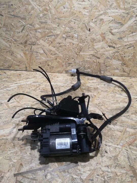 Compressor de suspensão OEM 68204730AC para Jeep Grand Cherokee image 7