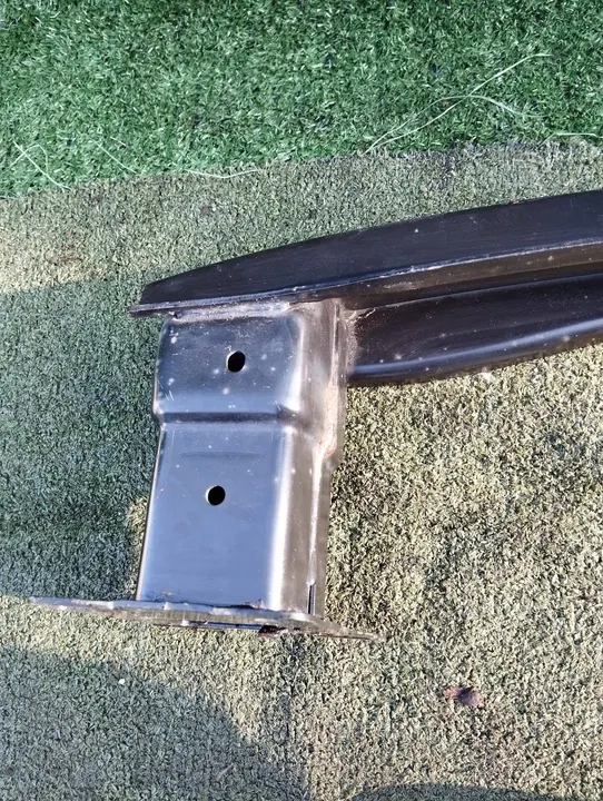 Viga de para-choque traseiro VW Golf VII 5G0807629 image 10