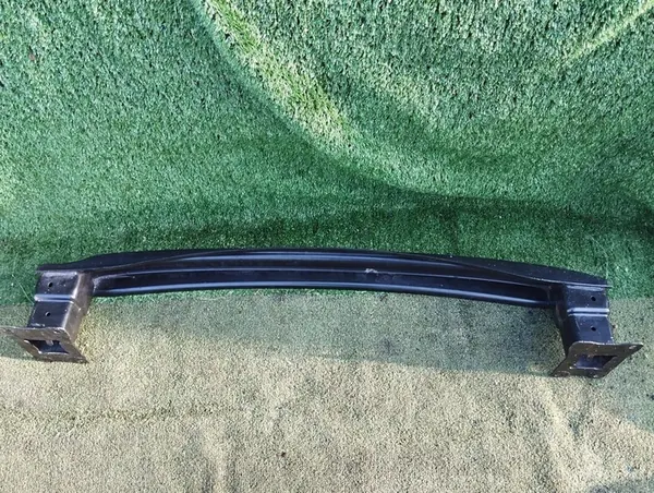 Viga de para-choque traseiro VW Golf VII 5G0807629 image 4