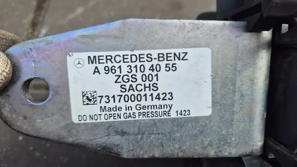 Mercedes Actros MP4 cabinevering luchtbalg OEM A9613104055 image 3