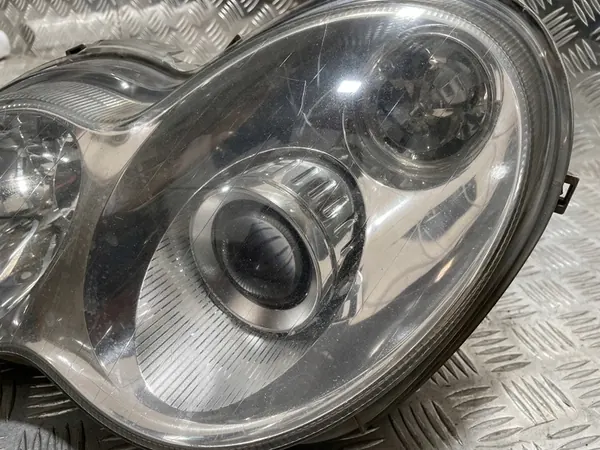 Vänster Xenon Strålkastare Mercedes C-Klass W203 A2038203559 image 2
