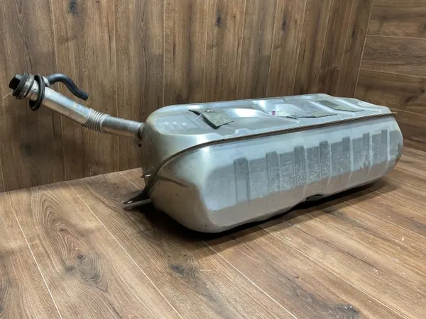 Réservoir à carburant OEM A1294700420 Mercedes-Benz SL R129 image 6