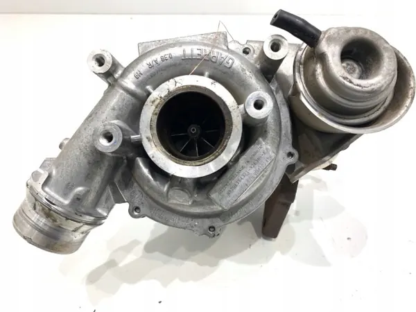 Turboahdin OEM H8201164371 Renault Clio IV 1.5 image 2