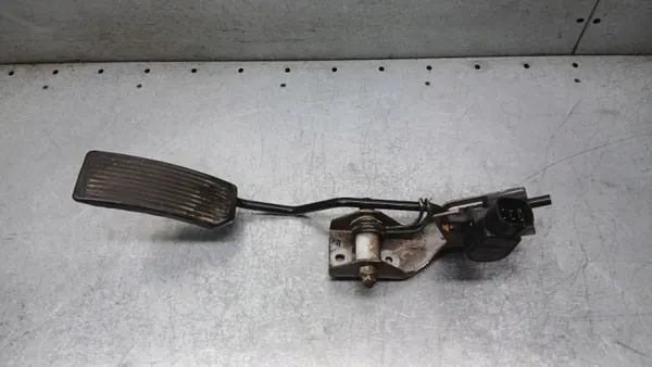 Kaasupotentiometri OEM 18919AM810 Nissan X-Trailille image 2