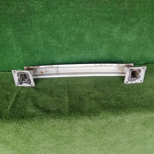 Skoda Fabia III 2015-2021 Takapuskuri OEM 6V6807305 image 3