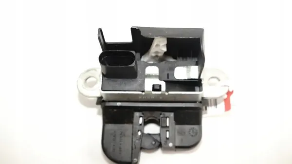 Takaluukun lukko OEM 360179797 SEAT Leon III 16-20 image 5