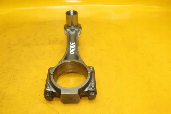 Pleuel OEM 045F 3850 für VW Polo IV image 5