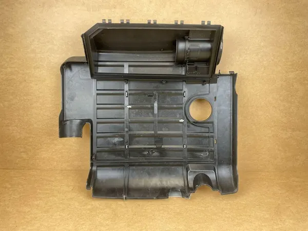 Moottorin Suojus Audi A3 8P TT 8J 2.0 TFSI image 6