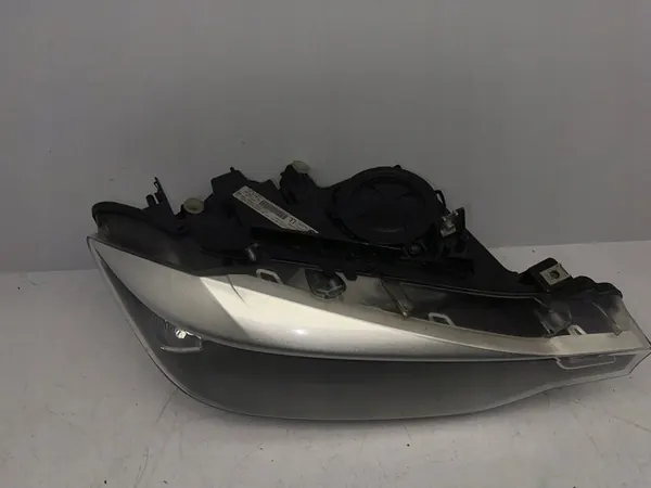 BMW 3 F30 F31 Farol Direito 7210200000 image 3