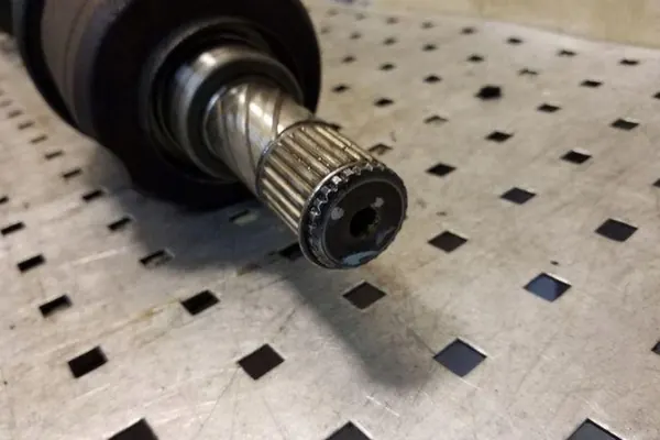 Vänster framaxel NISSAN QASHQAI II 1.5L diesel OEM 39101JD52B image 2