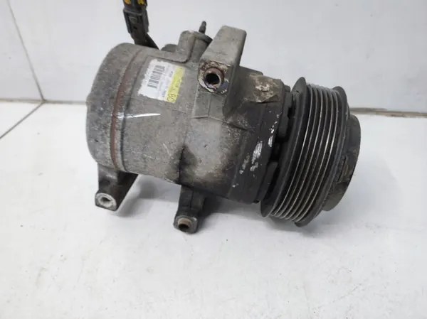 Compresor de aire acondicionado Ford Ranger V 2.2 TDCI OEM image 6