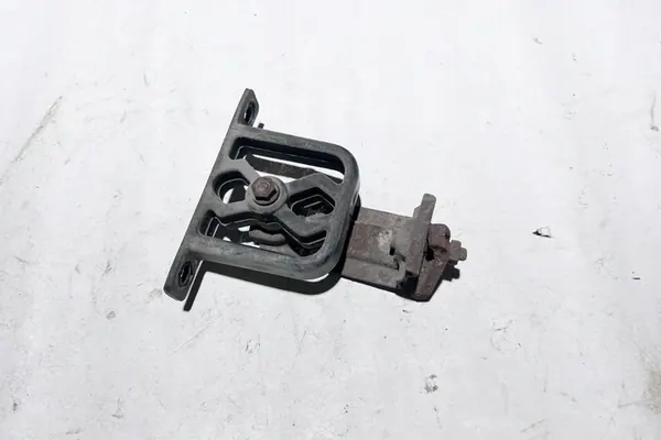 Suporte de escape BMW 8 (E31) 1723101 image 2