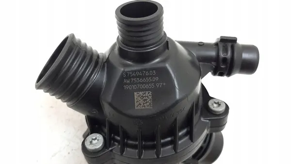 2004 BMW 5 E60 E61 Carcasa de termostato 7549476 image 4