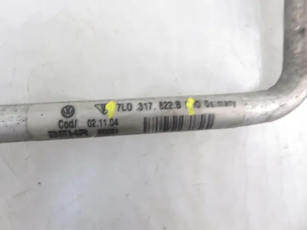Conducto de aceite usado OEM 7L0317822B Behr image 3