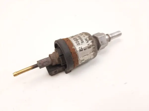 Webasto polttoainepumppu OEM MAM34524 Renault Trafic II:lle image 3