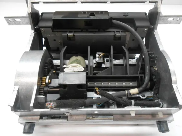 AUDI A8 D3 Navigationsradio Display LCD Konsole image 10