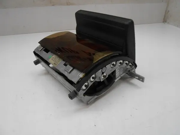 AUDI A8 D3 Navigationsradio Display LCD Konsole image 4