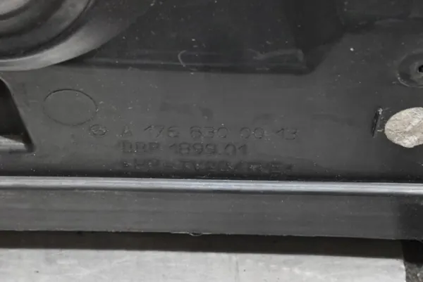 Pare-brise d'occasion OEM A1768300013 Mercedes CLA image 4