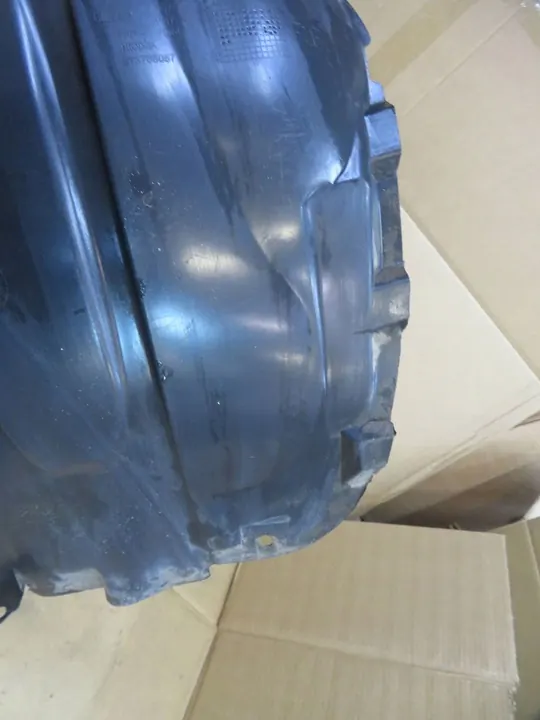 Etumainen Oikea Lokasuoja Opel Corsa D 13187357 image 4