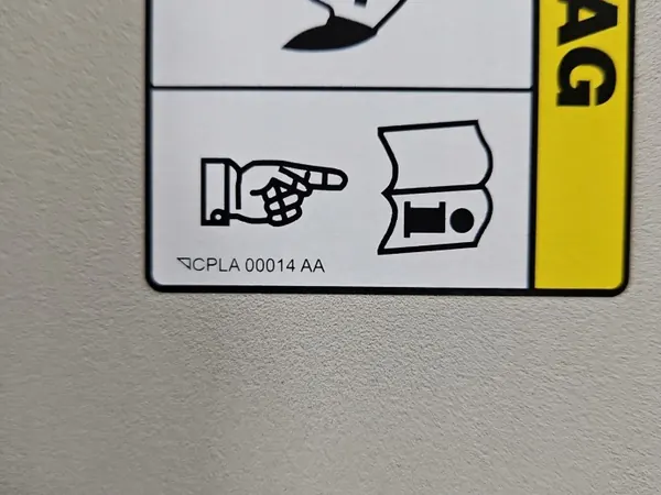 Oikea aurinkovarjo Jaguar XE X760 OEM IMPRK1545979 image 3