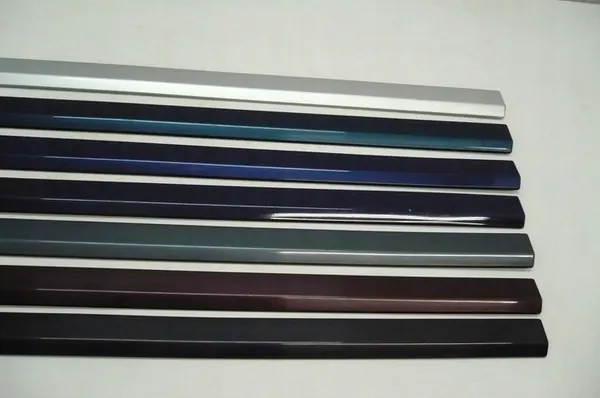 SKODA OCTAVIA II 2 LIFT 08-12 LEFT FRONT DOOR TRIM OEM image 2