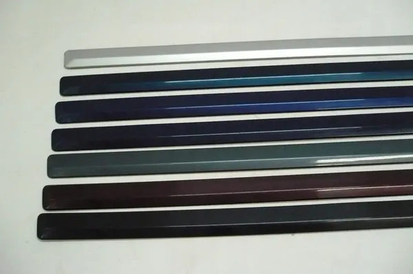 SKODA OCTAVIA II 2 LIFT 08-12 LEFT FRONT DOOR TRIM OEM image 3