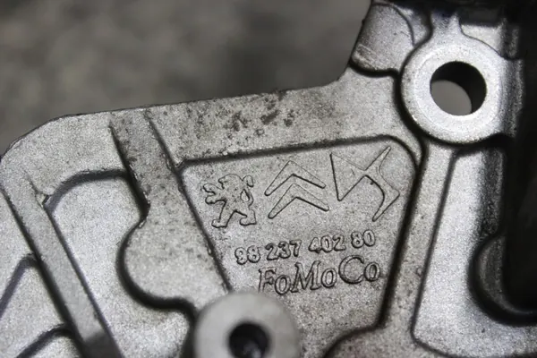Oljepump OEM 9823740280 för Ford Transit Connect 1.5TDCI image 3