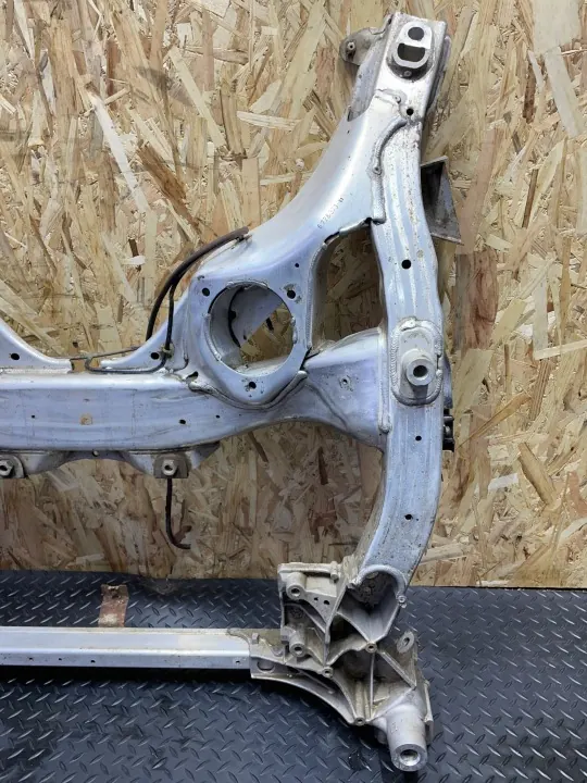 Voorste subframe OEM 73363250 voor BMW F10 F11 image 5