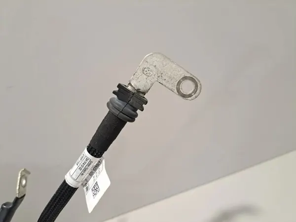 Inversor BMW XM OEM 5B32BC9 - Pieza usada image 4