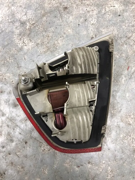 BMW E90 Luz Trasera Izquierda 6937459 image 4