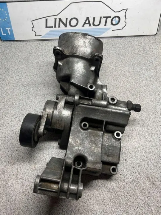 BMW Ölfiltergehäuse OEM 11421740001 - Gebraucht image 2