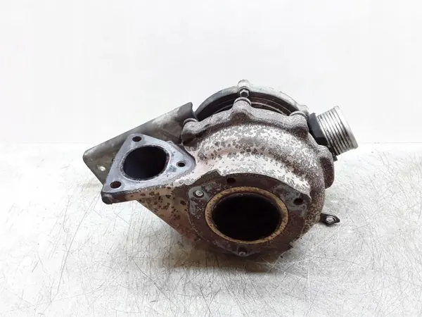Turbo VOLVO XC90 I 30757080 2.4L diesel 136kW image 4