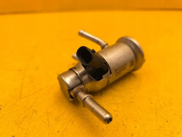 AdBlue-injektor Mercedes GLE V167 C W205 E W213 A0004904100 image 5