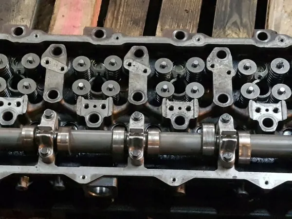 Culasse de moteur MAN TGX TGS Euro 6 D2676 image 3