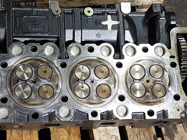 Culasse de moteur MAN TGX TGS Euro 6 D2676 image 6