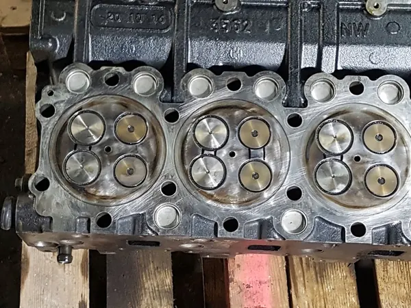 Culasse de moteur MAN TGX TGS Euro 6 D2676 image 7