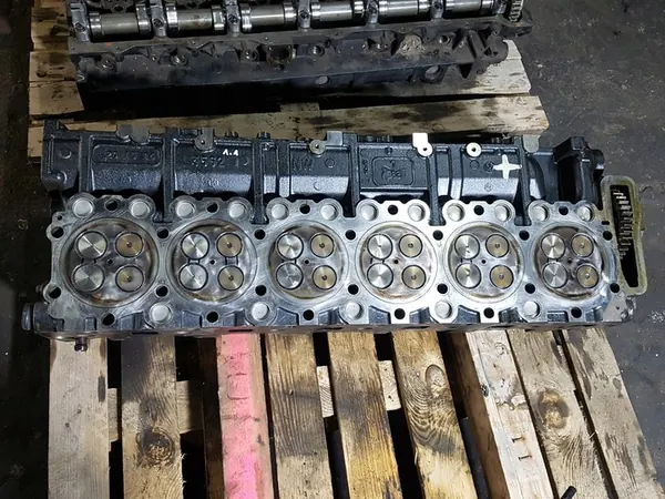 Culasse de moteur MAN TGX TGS Euro 6 D2676 image 8