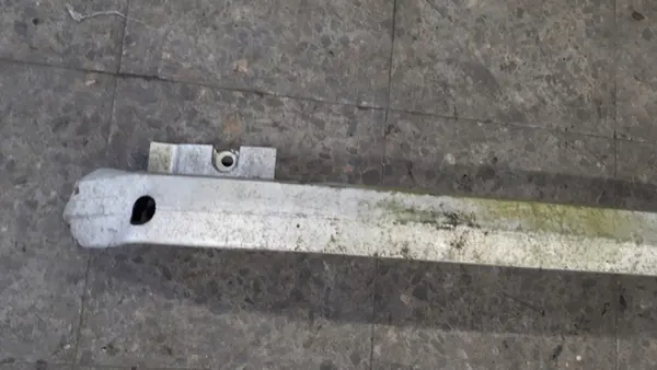 Audi A3 8L takapuskuri 8L0807309E image 2