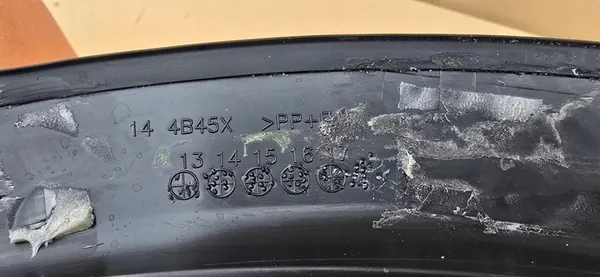 Mitsubishi Outlander III Oikea Etulokasuoja Trim OEM image 7