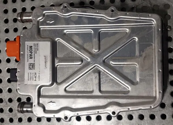 Módulo Calentador Batería OEM 68436172AB Chrysler Pacifica image 4