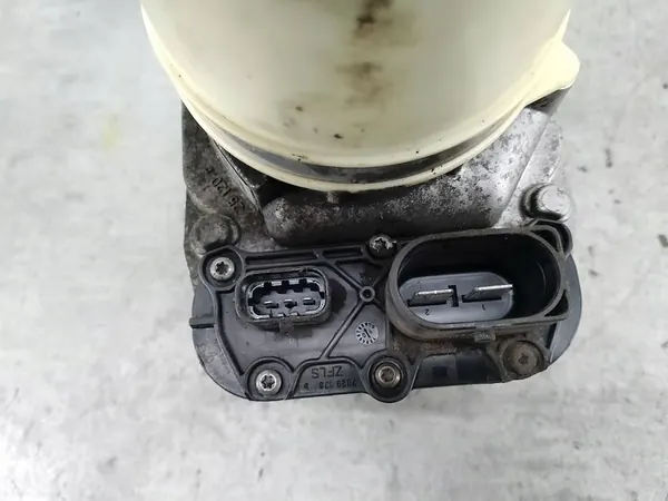 Bomba de direção elétrica Opel Astra H 1.9 CDTI image 2